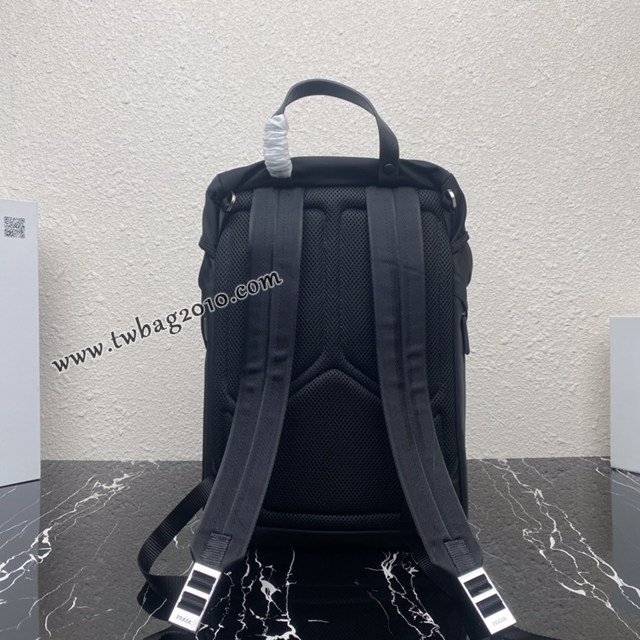 Prada專櫃新款升級版男士背包 2VZ135 普拉達黑色降落傘雙肩背包 csp1640